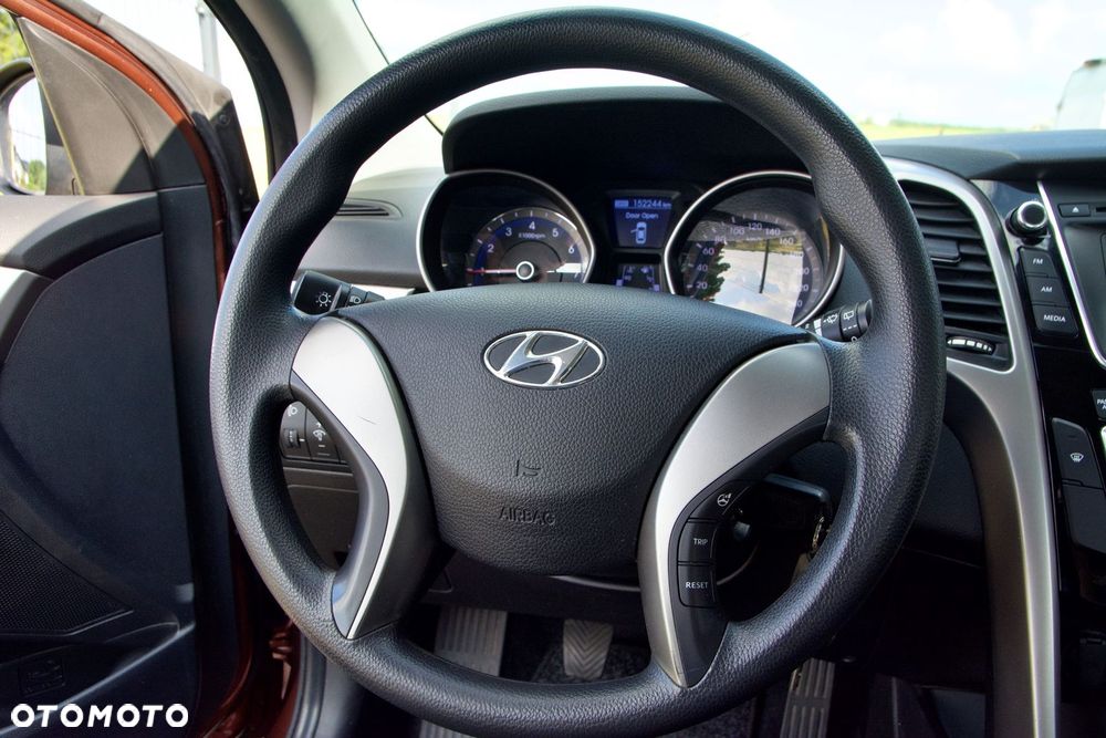 Hyundai i30 - 12