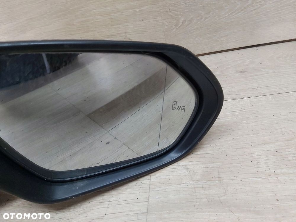 Toyota Prius IV 1,8 xw50 Lusterko prawe 10 pin asystent parkowania UK - 15