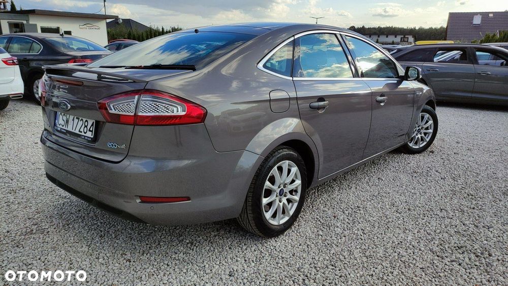 Ford Mondeo - 4