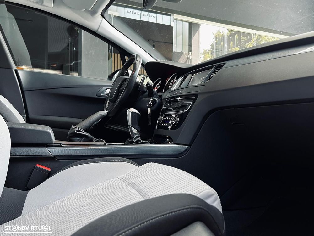 Peugeot 508 e-HDi FAP 115 EGS6 Active - 20