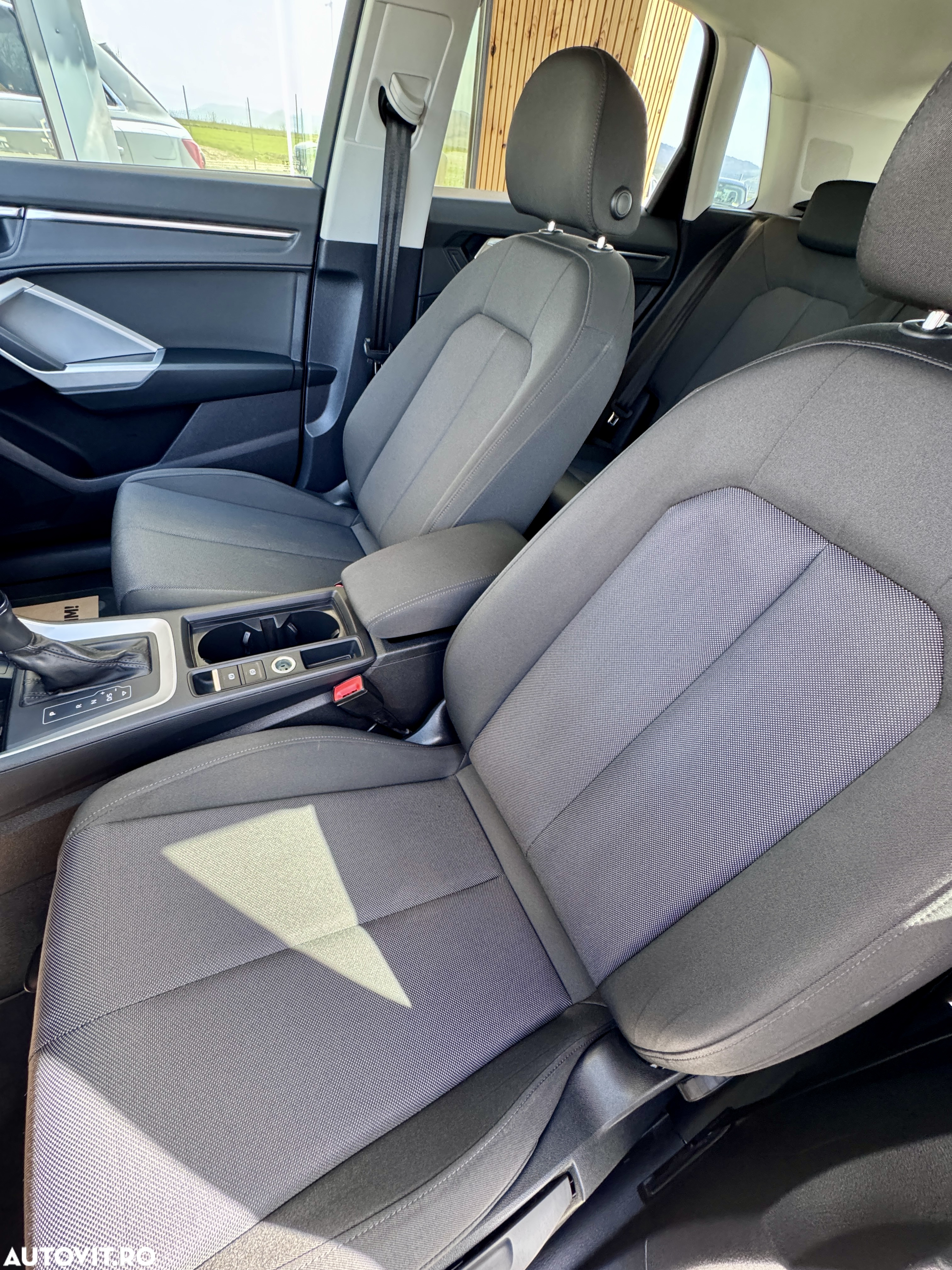Audi Q3 35 TFSI S tronic - 9