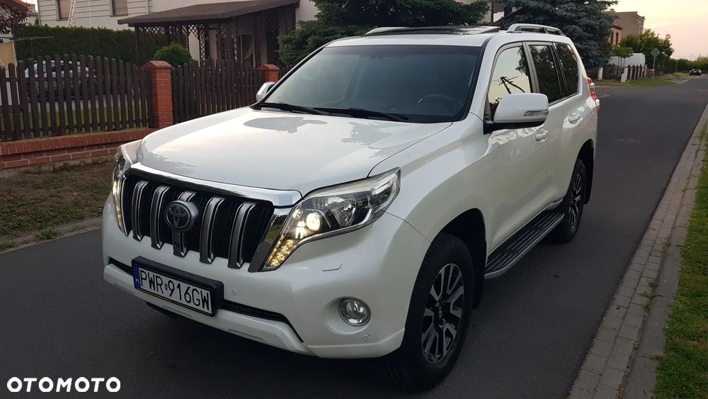 Toyota Land Cruiser 2.8 D-4D Automatik Executive - 36