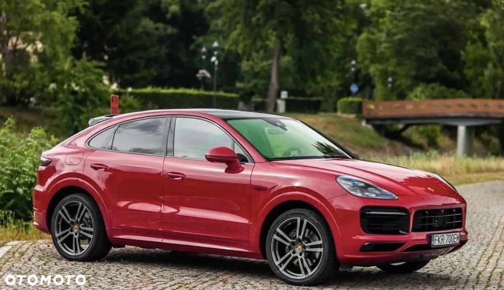 Porsche Cayenne - 1