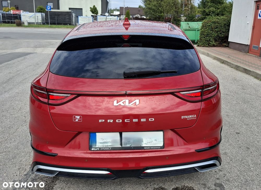 Kia ProCeed - 24