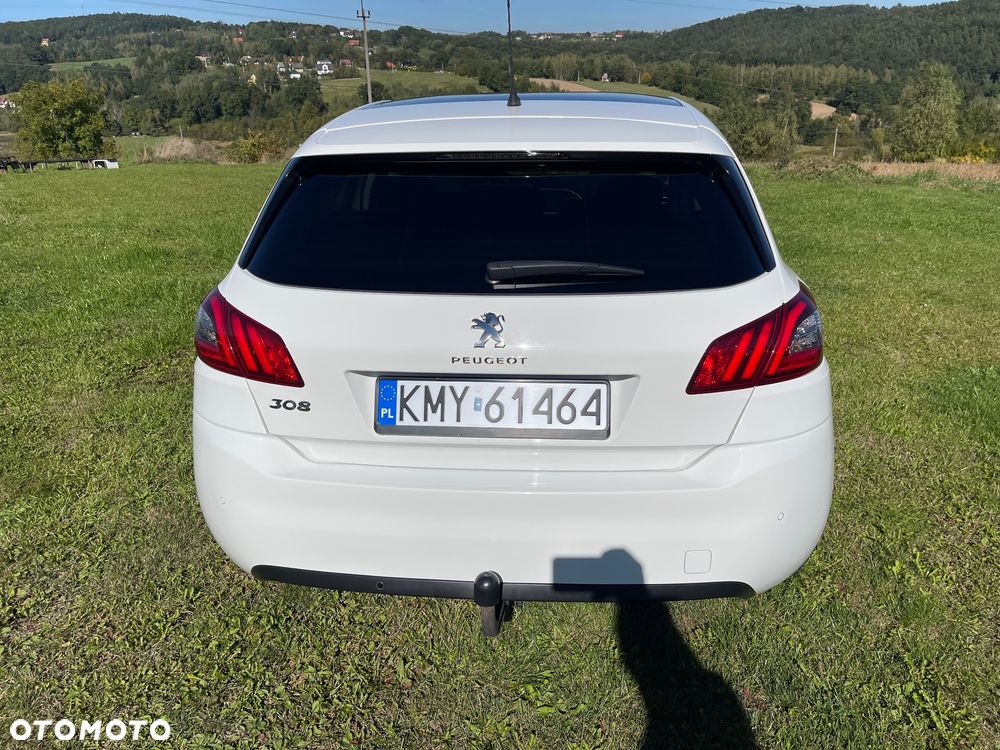 Peugeot 308 1.5 BlueHDi Allure S&S - 15