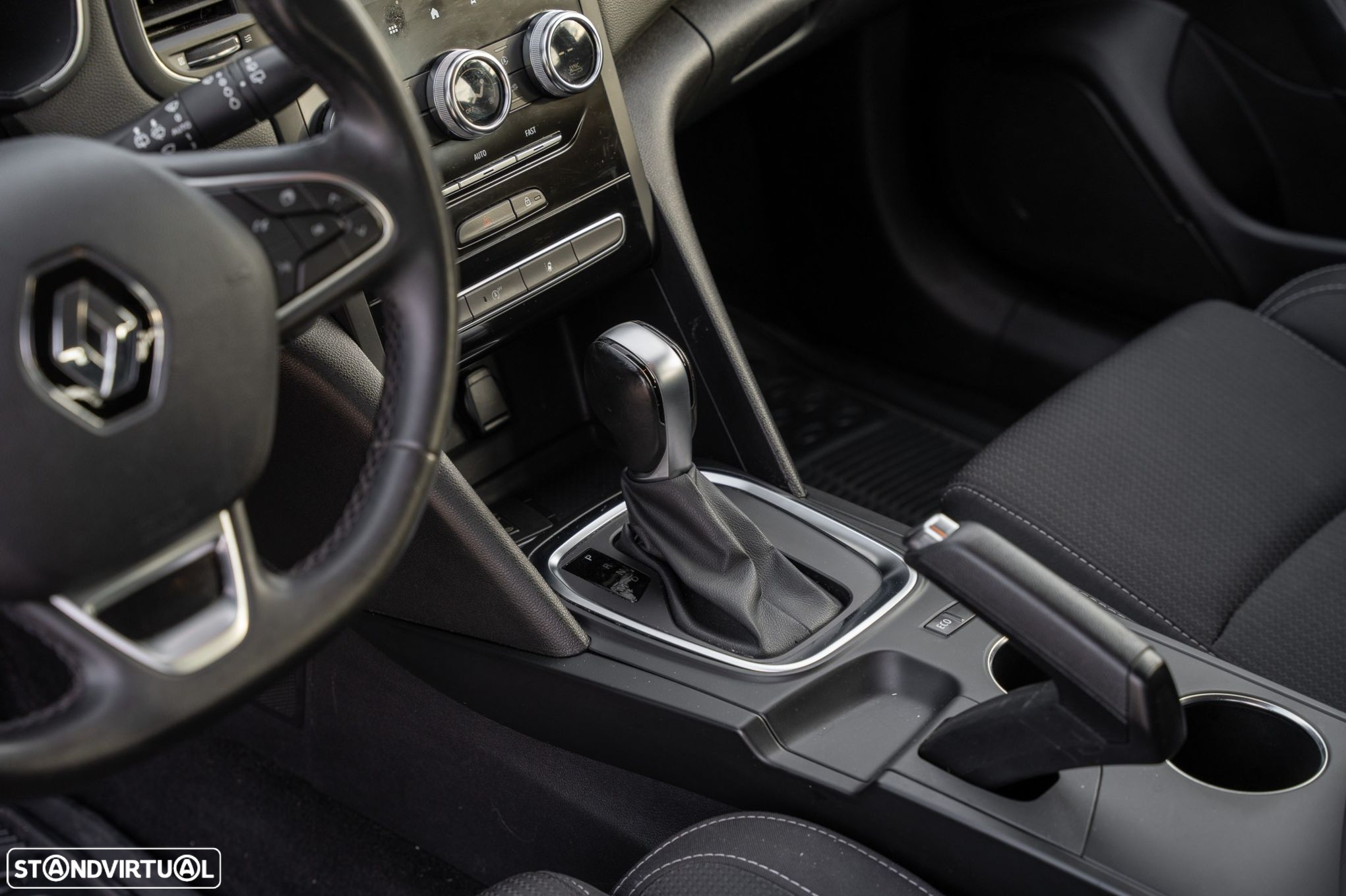 Renault Mégane 1.5 Blue dCi Limited EDC - 17