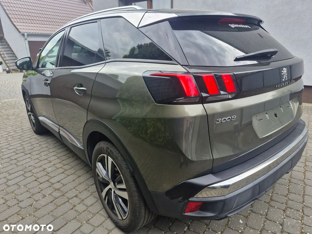 Peugeot 3008 PureTech 130 Stop & Start GPF Allure - 4