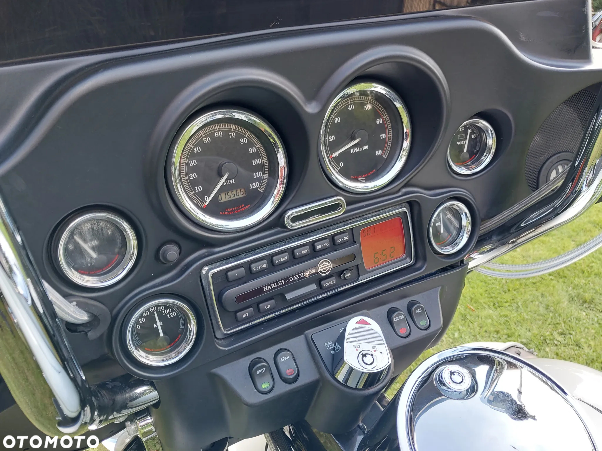 Harley-Davidson FLHTCU Ultra - 18