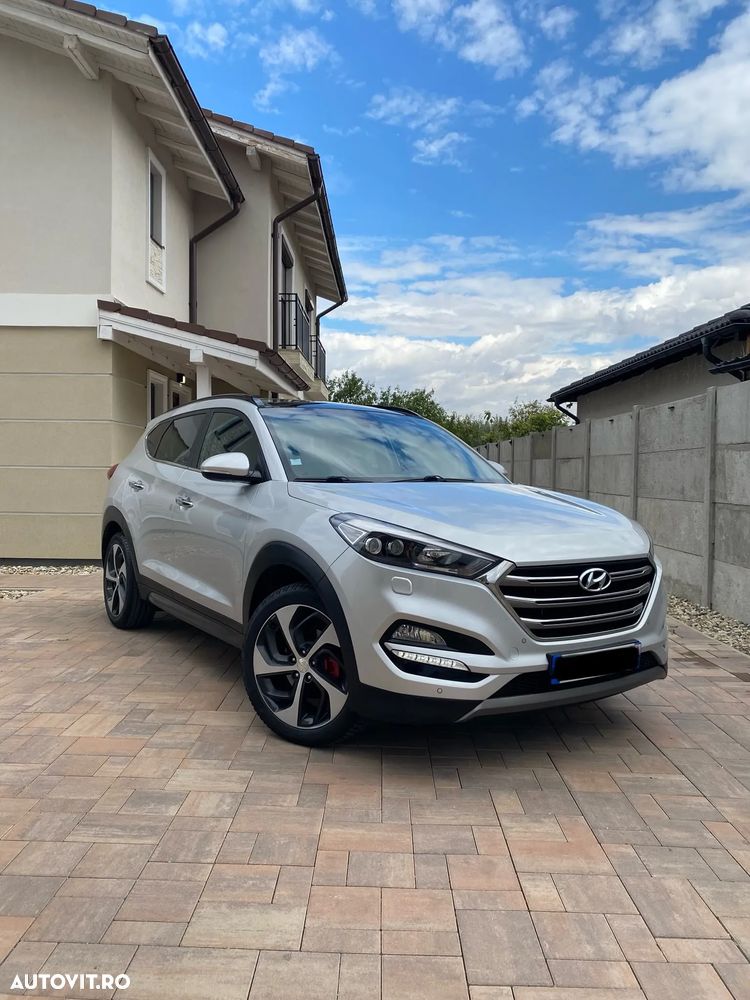 Hyundai Tucson - 2