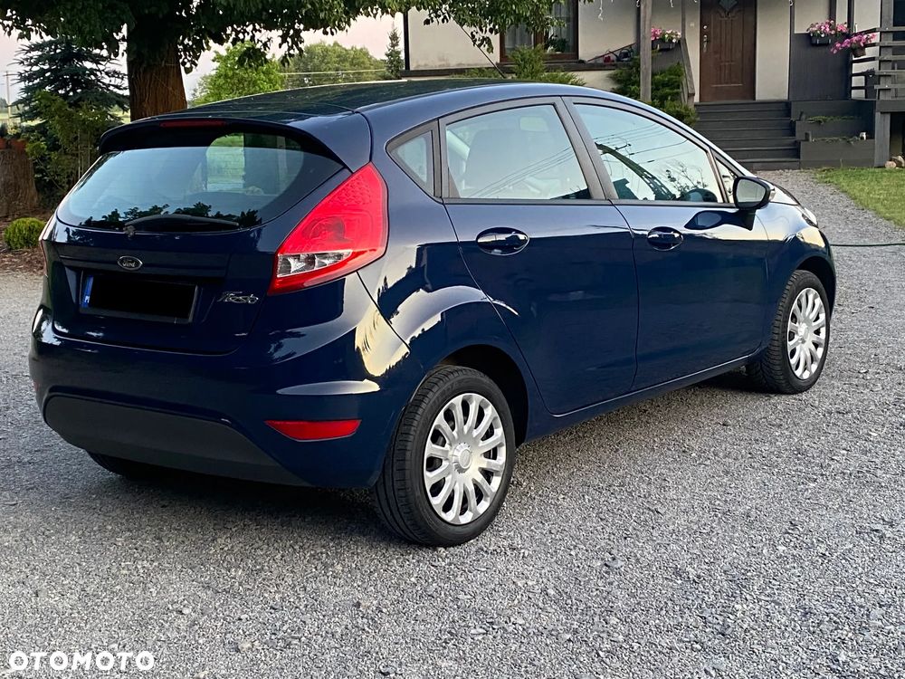 Ford Fiesta - 17