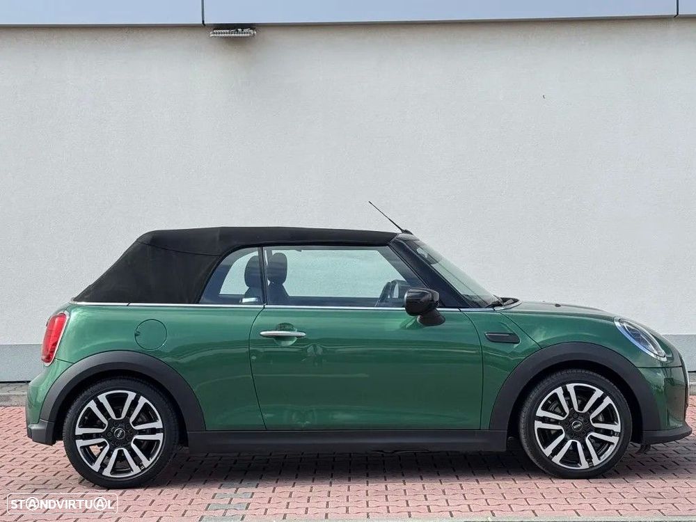 MINI Cabrio Cooper Premium Plus Sidewalk Special Edition Auto - 36