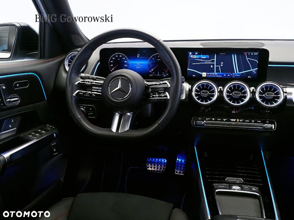 Mercedes-Benz GLB - 17