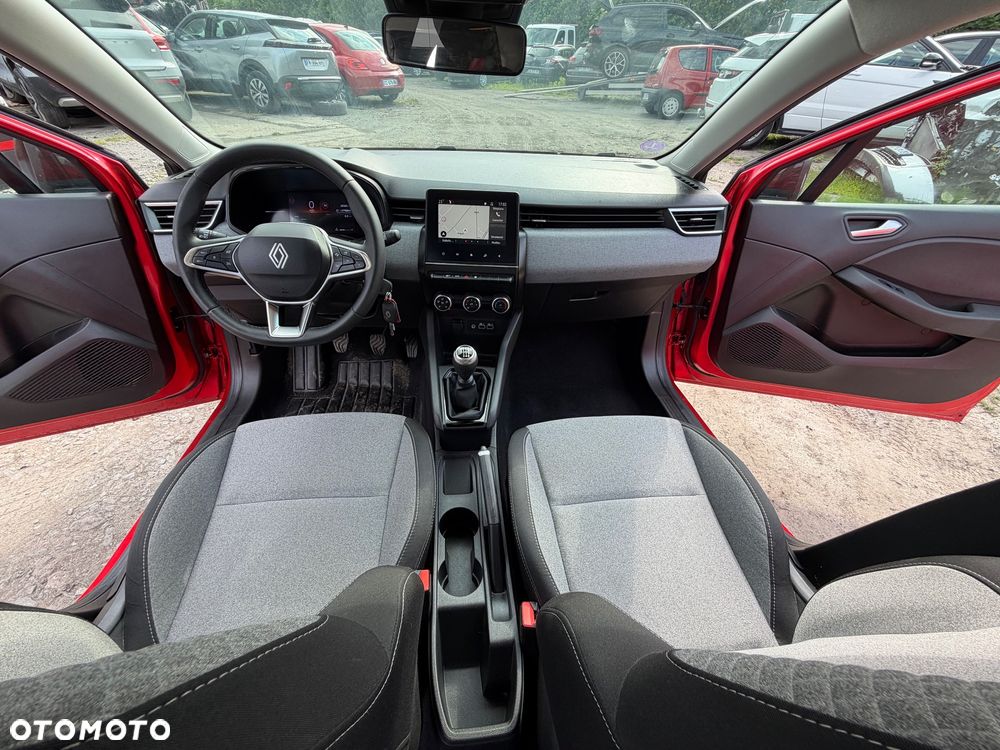 Renault Clio - 5