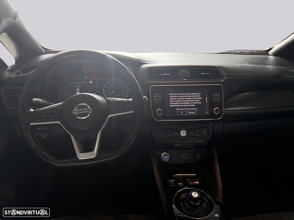 Nissan Leaf - 8