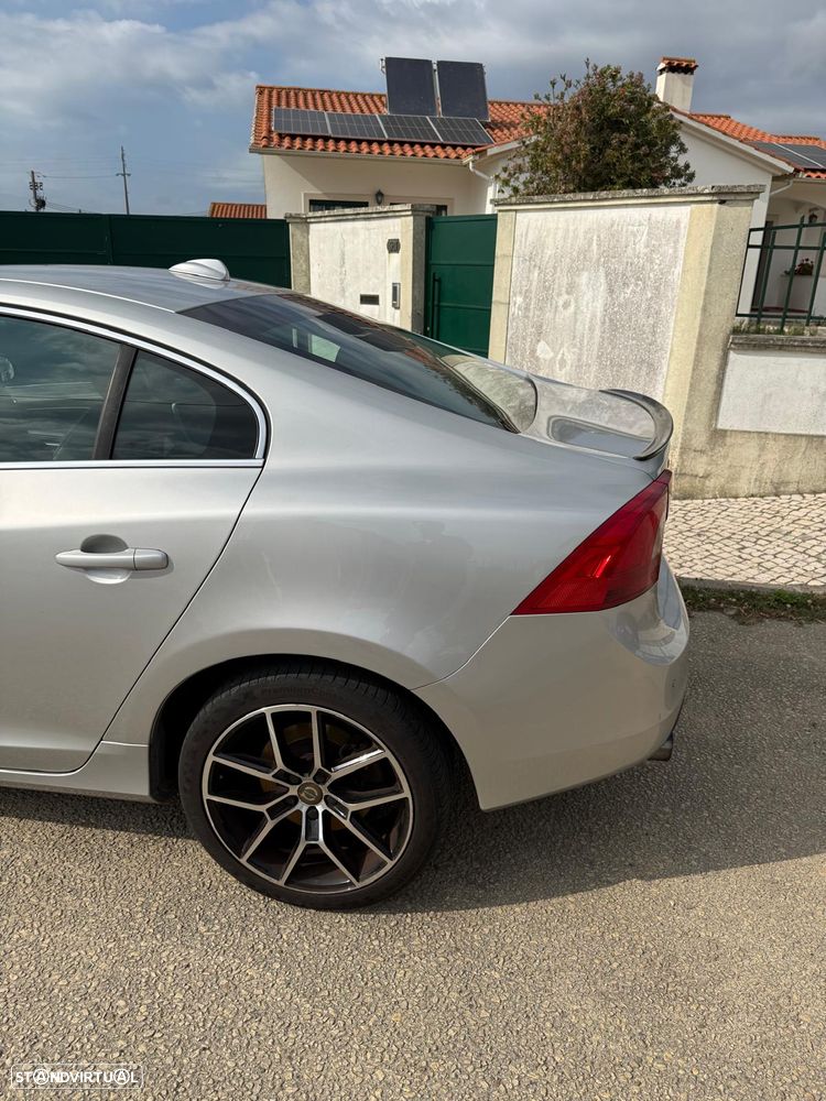 Volvo S60 2.0 D3 Momentum - 6
