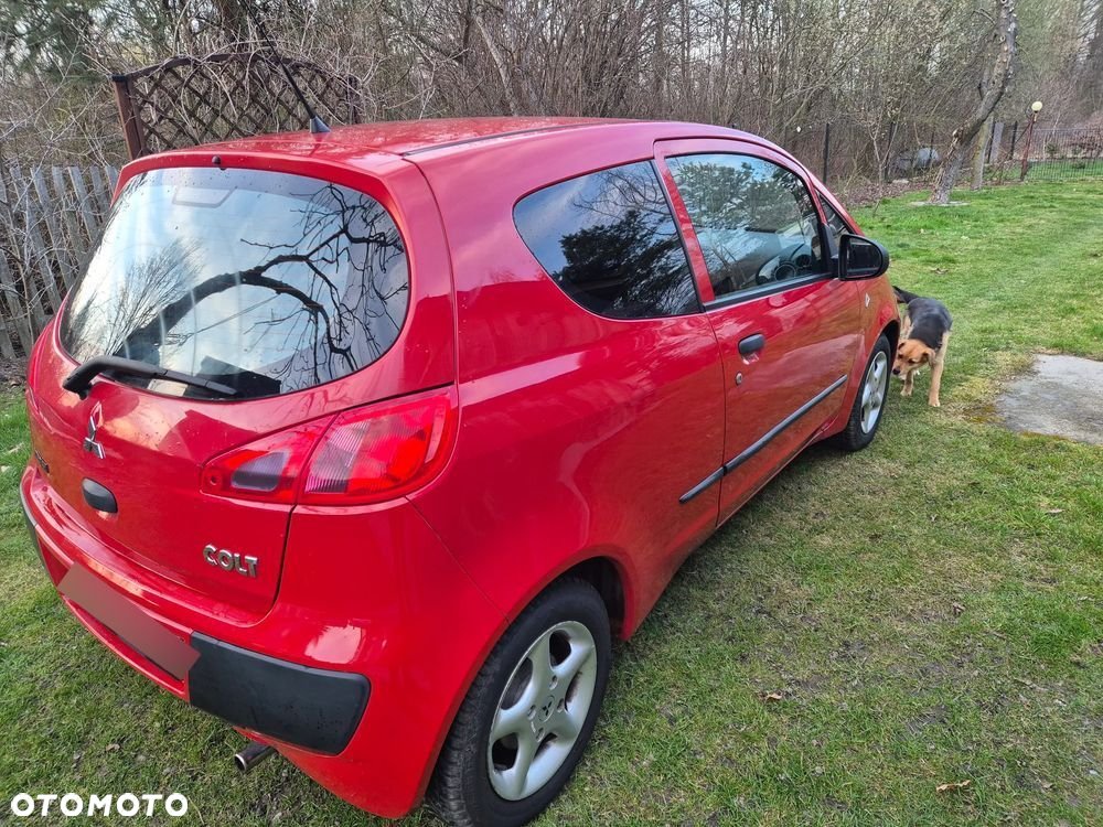 Mitsubishi Colt 1.1 - 20