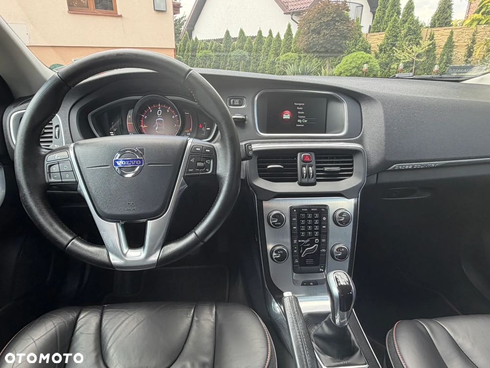 Volvo V40 T3 Drive-E Ocean Race - 12