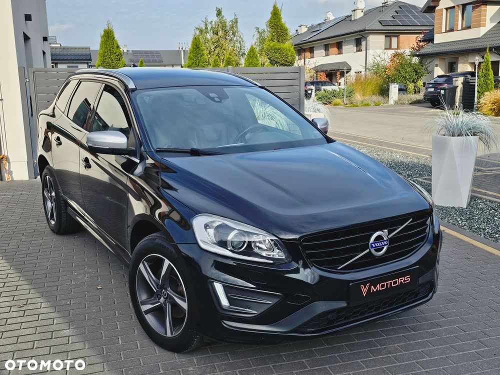 Volvo XC 60 D3 Drive-E R-Design Momentum - 19