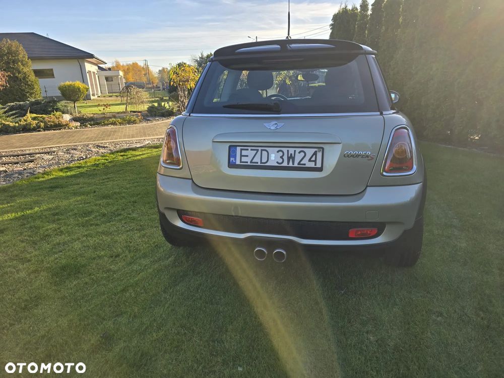 MINI Cooper S Standard - 11