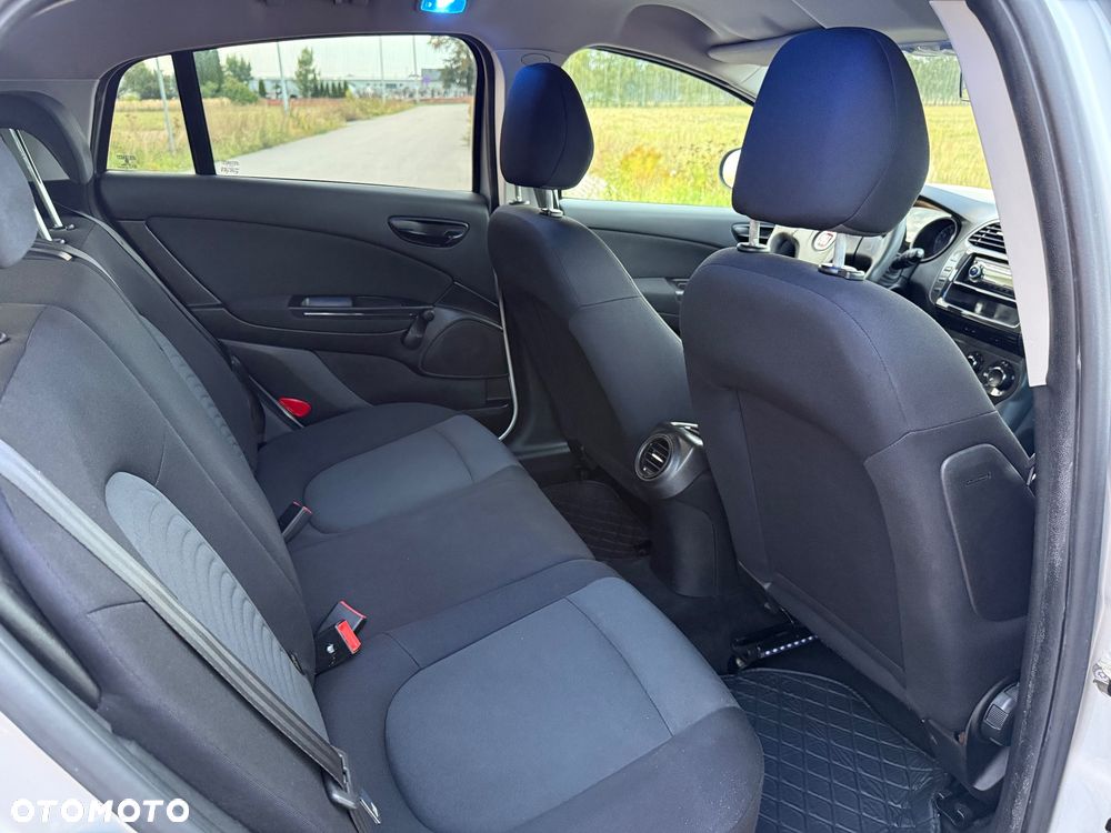Fiat Bravo 1.4 16V My - 12
