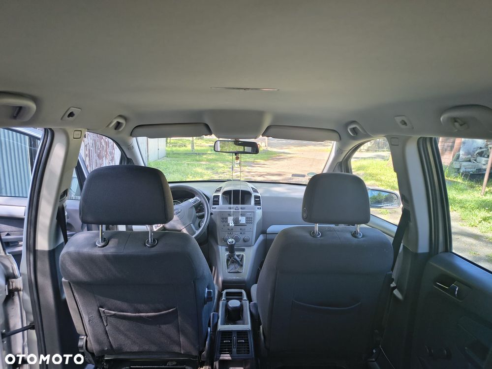 Opel Zafira 1.8 Enjoy - 7
