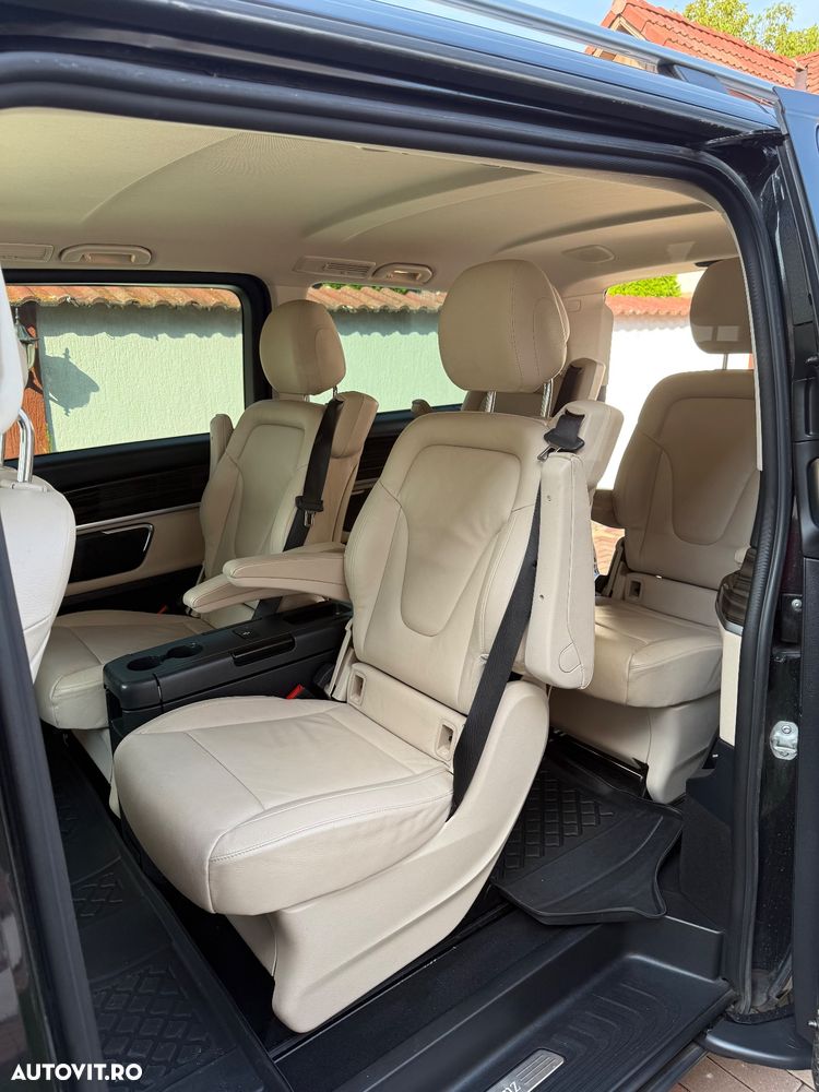 Mercedes-Benz V - 8