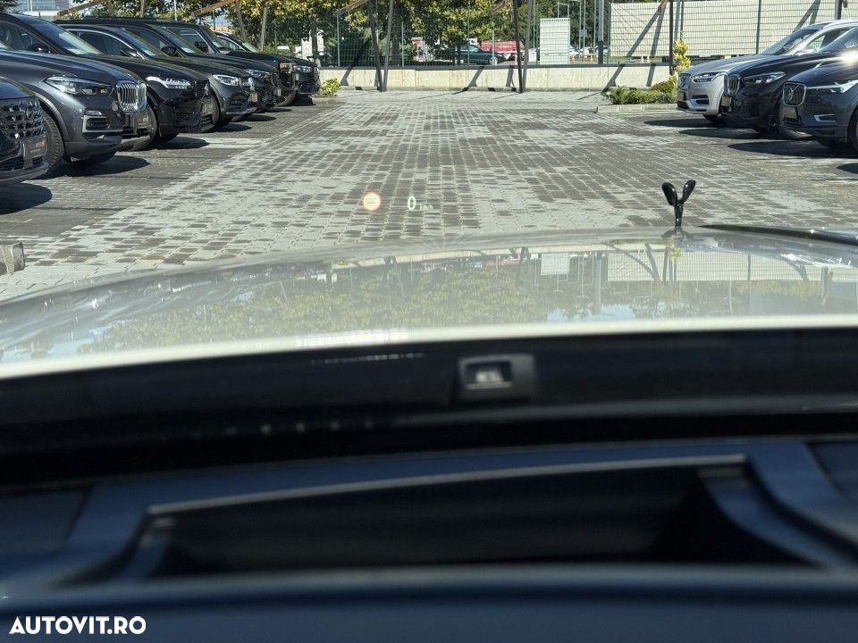 Rolls-Royce Wraith - 23