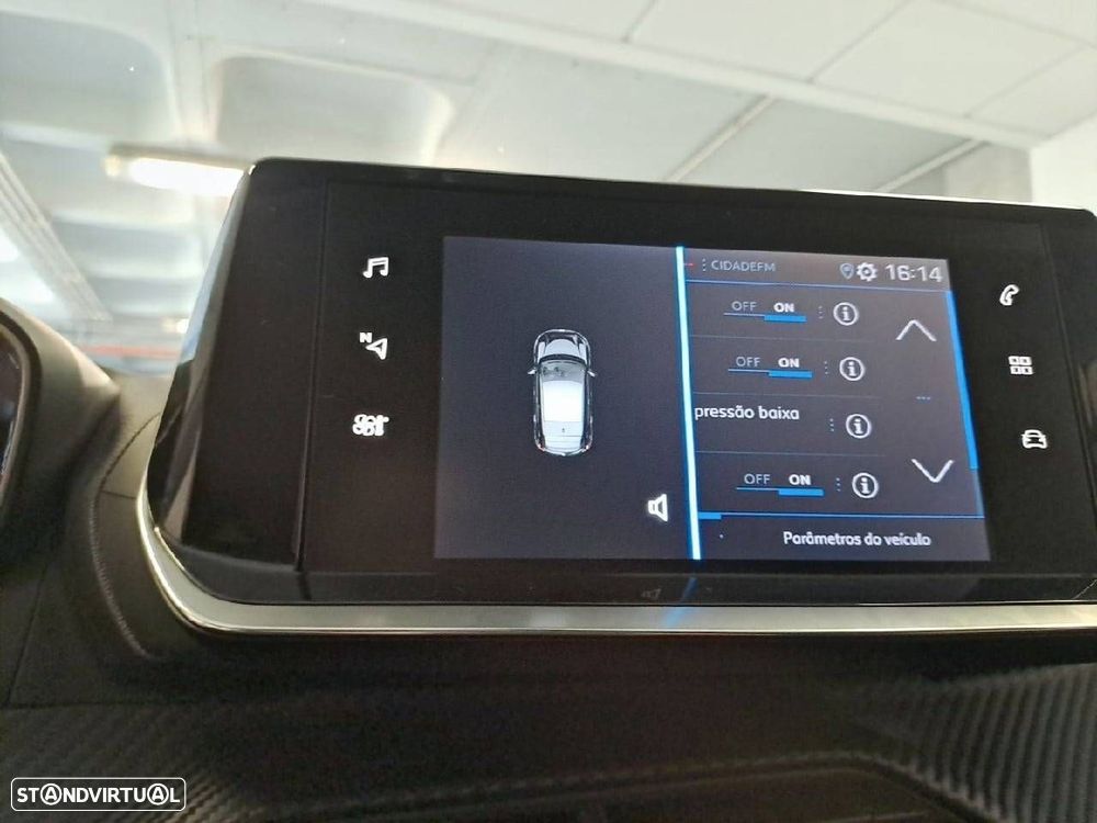 Peugeot 208 1.2 PureTech Active Pack - 25