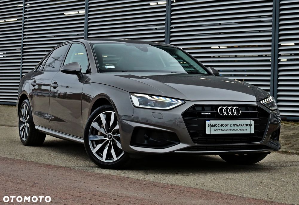 Audi A4 - 1