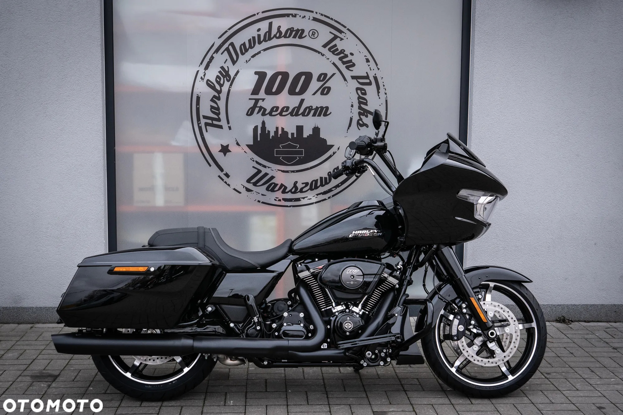 Harley-Davidson Touring Road Glide - 4
