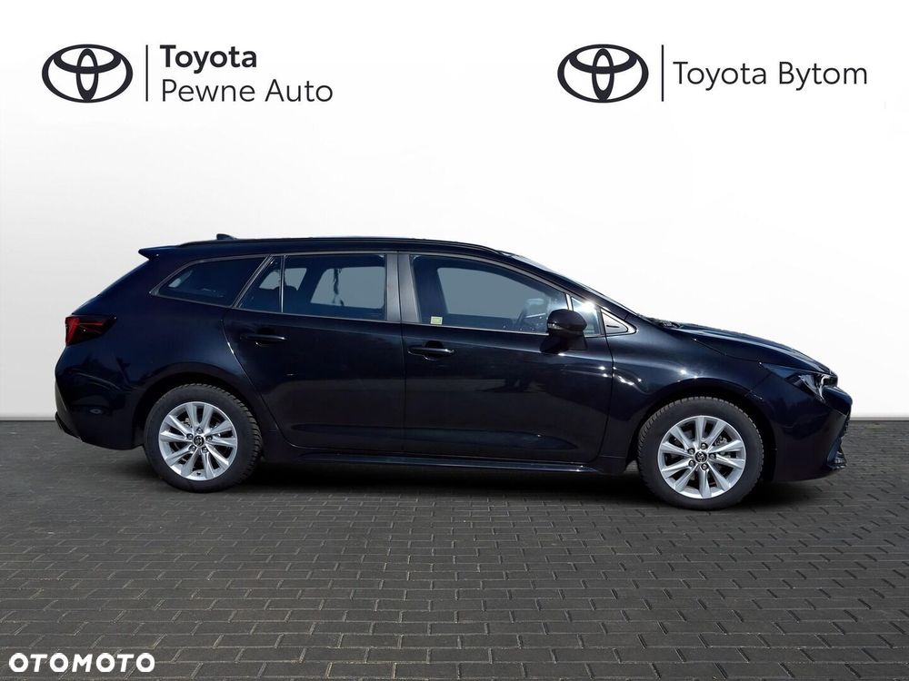 Toyota Corolla 1.8 Hybrid Comfort - 17