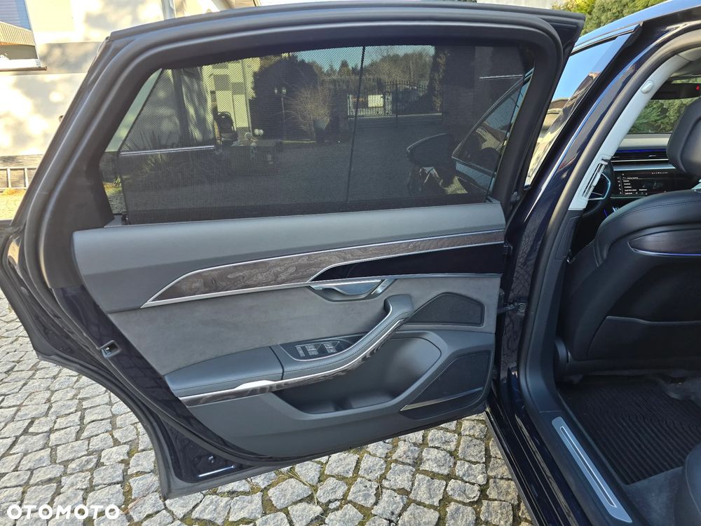 Audi A8 L 55 TFSI quattro tiptronic - 27