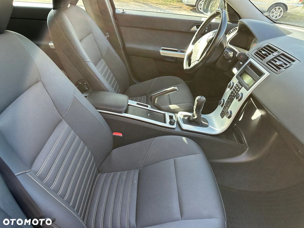 Volvo V50 DPF D2 Momentum - 19