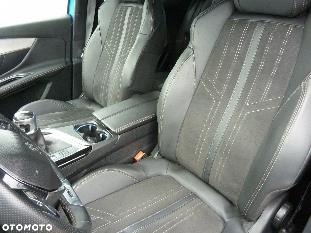 Peugeot 3008 - 11