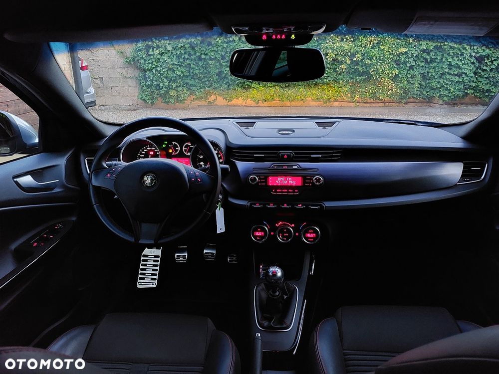 Alfa Romeo Giulietta 1.4 TB Distinctive - 32