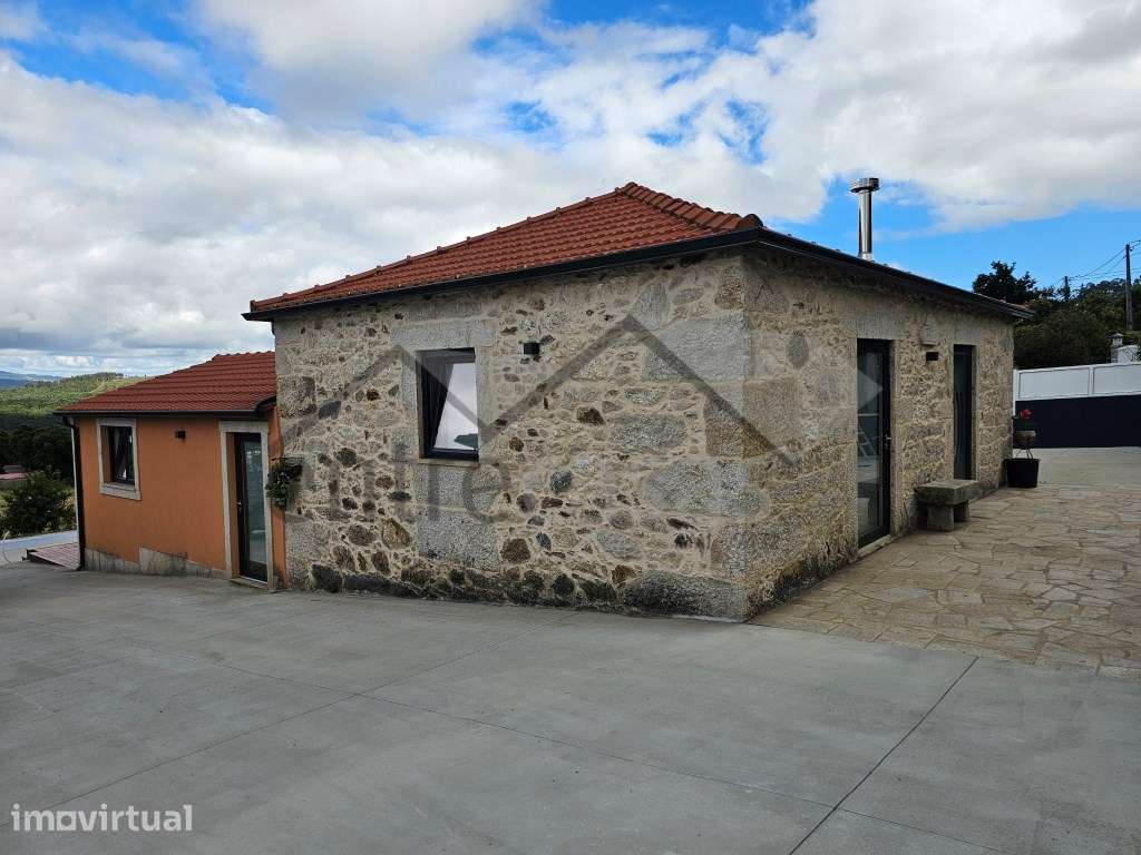 Moradia T3 em Pedra com Piscina | Candemil, Vila Nova de Cerveira - Grande imagem: 3/20