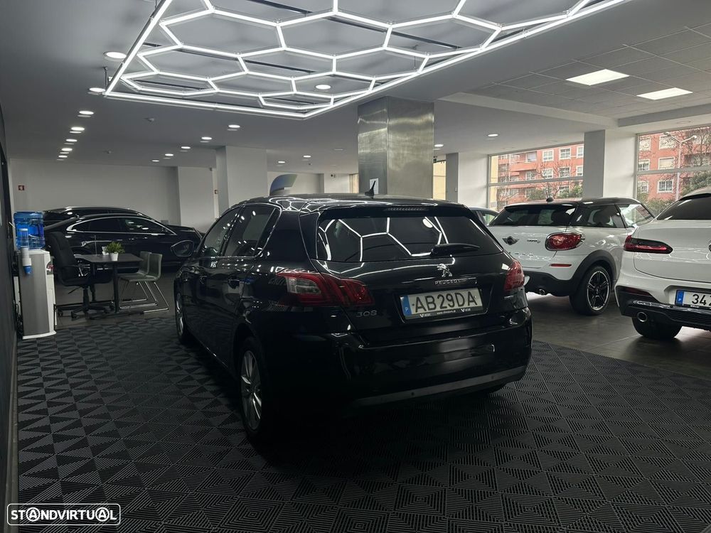 Peugeot 308 1.6 BlueHDi Active - 11