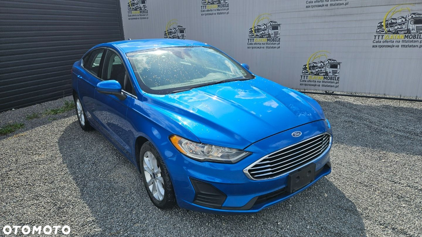 Ford Fusion - 10