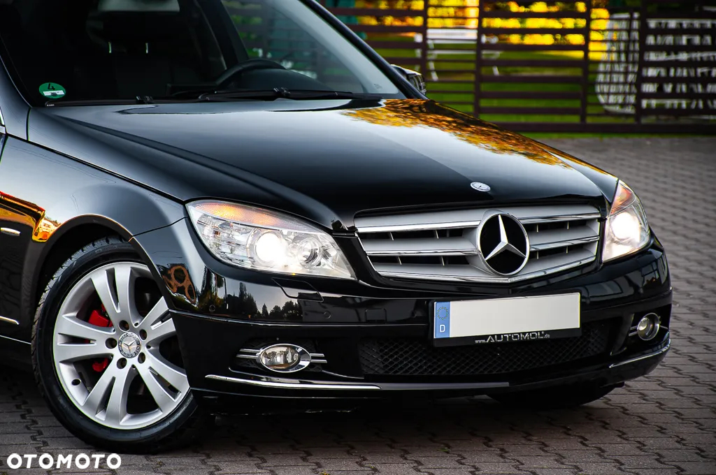 Mercedes-Benz Klasa C 200 T (BlueEFFICIENCY) 7G-TRONIC Avantgarde - 9