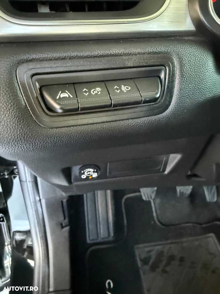 Renault Captur - 19