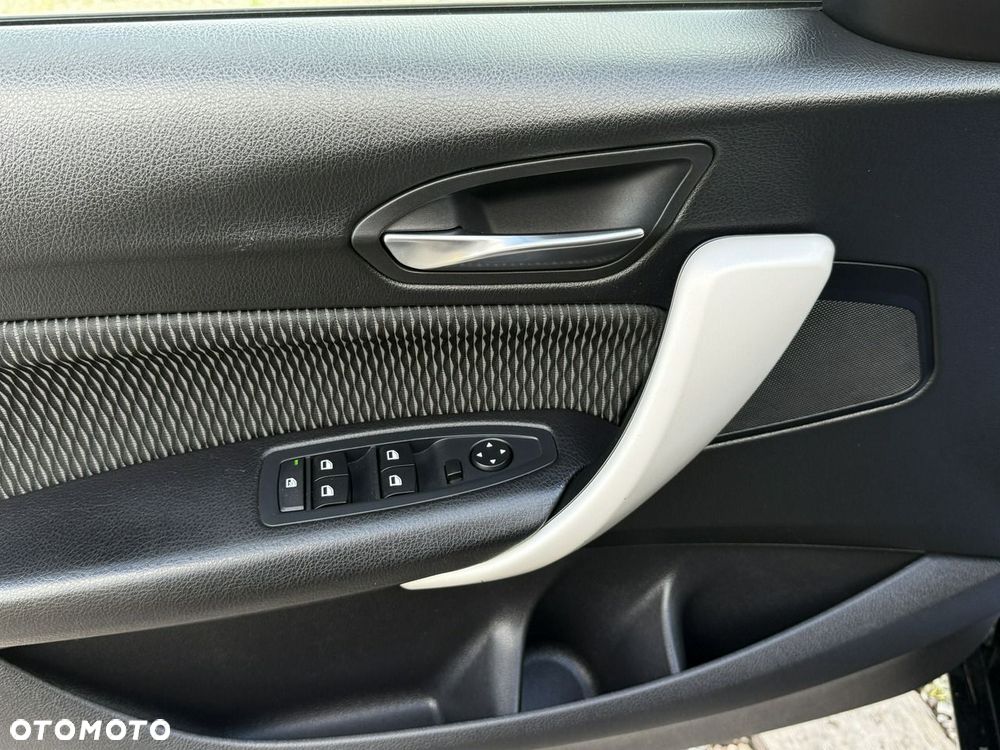 BMW Seria 1 - 15
