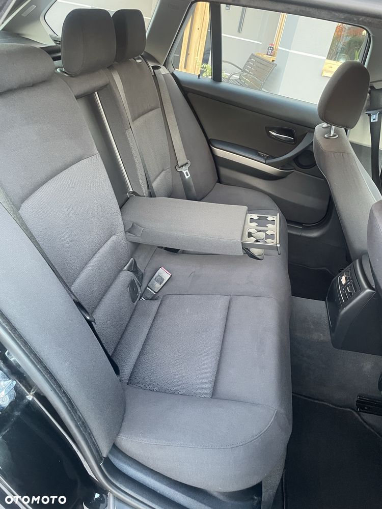 BMW Seria 3 - 14