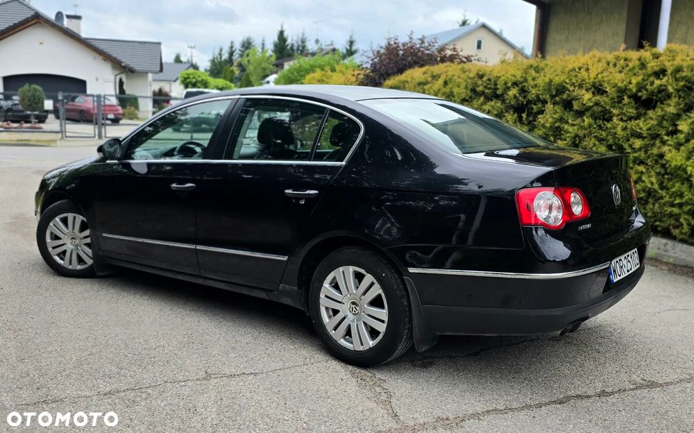 Volkswagen Passat 2.0 TDI DPF Highline DSG - 13