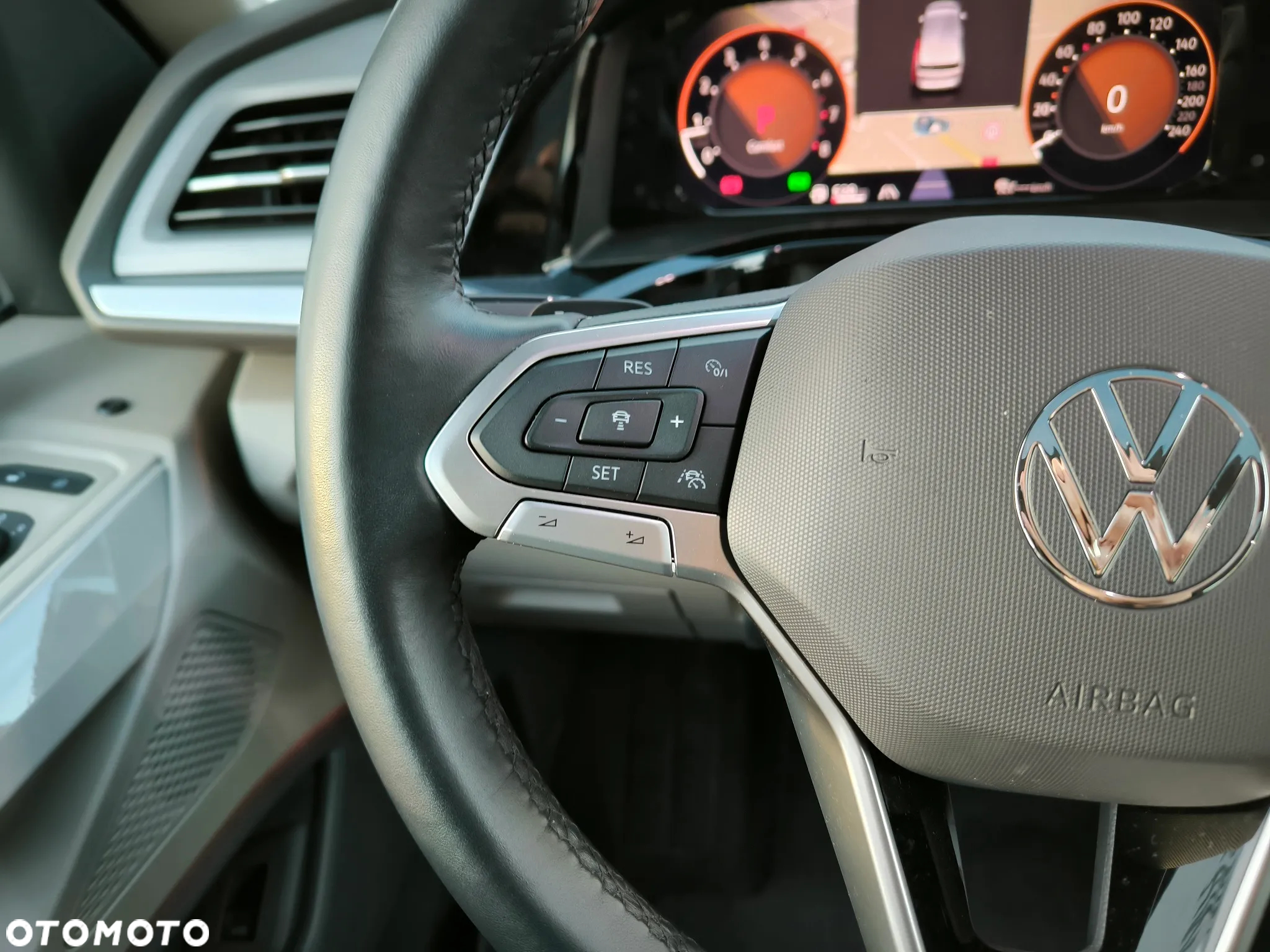 Volkswagen Multivan 2.0 TSI L2 Style DSG - 15