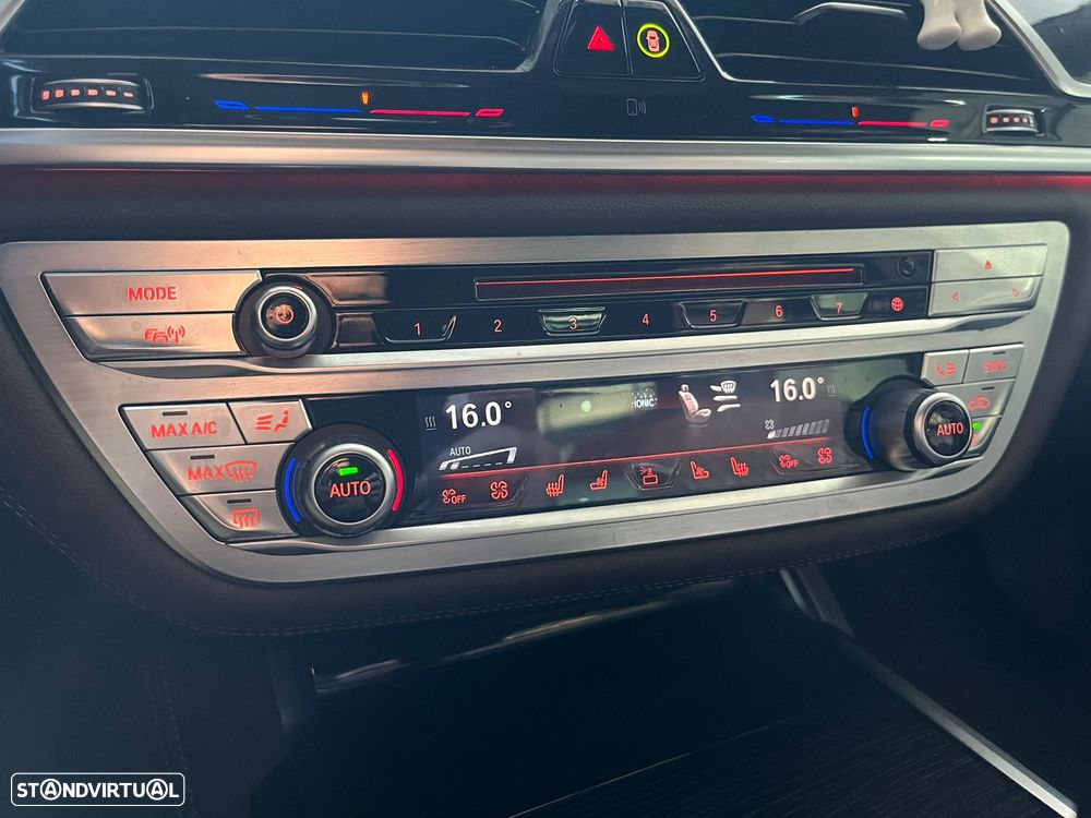 BMW 730 d Pack M - 22