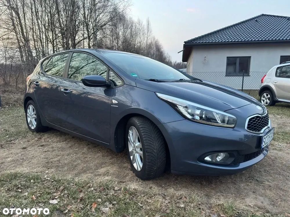 Kia Ceed - 3