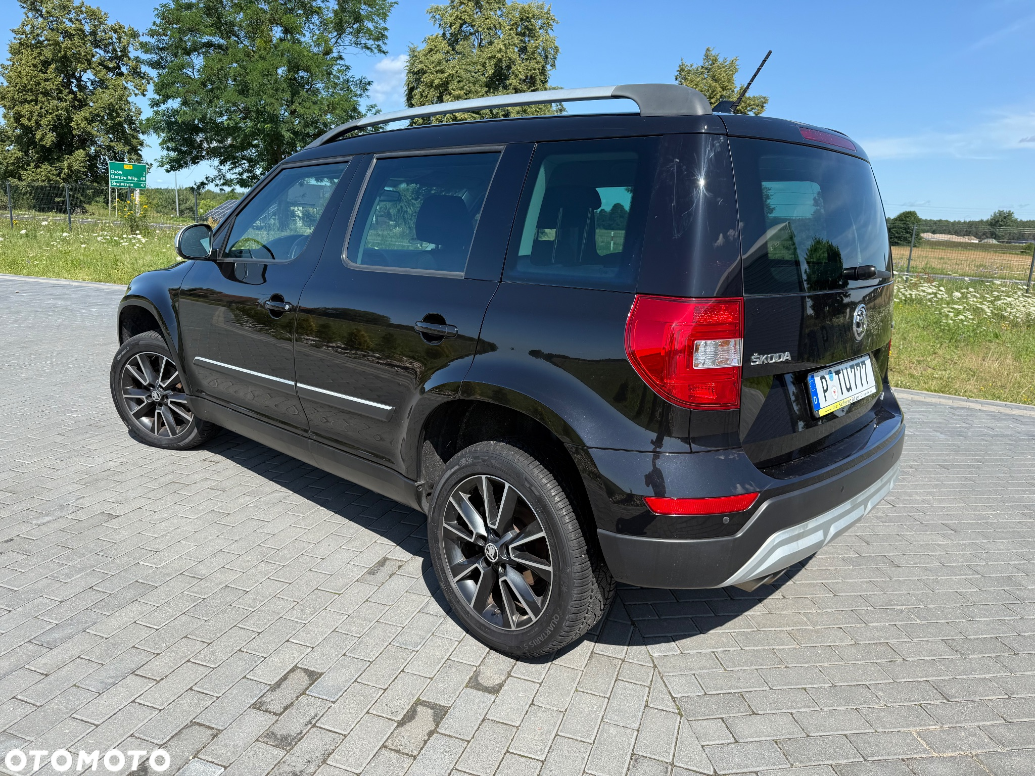 Skoda Yeti Outdoor 2.0 TDI 4x4 DSG Adventure - 4