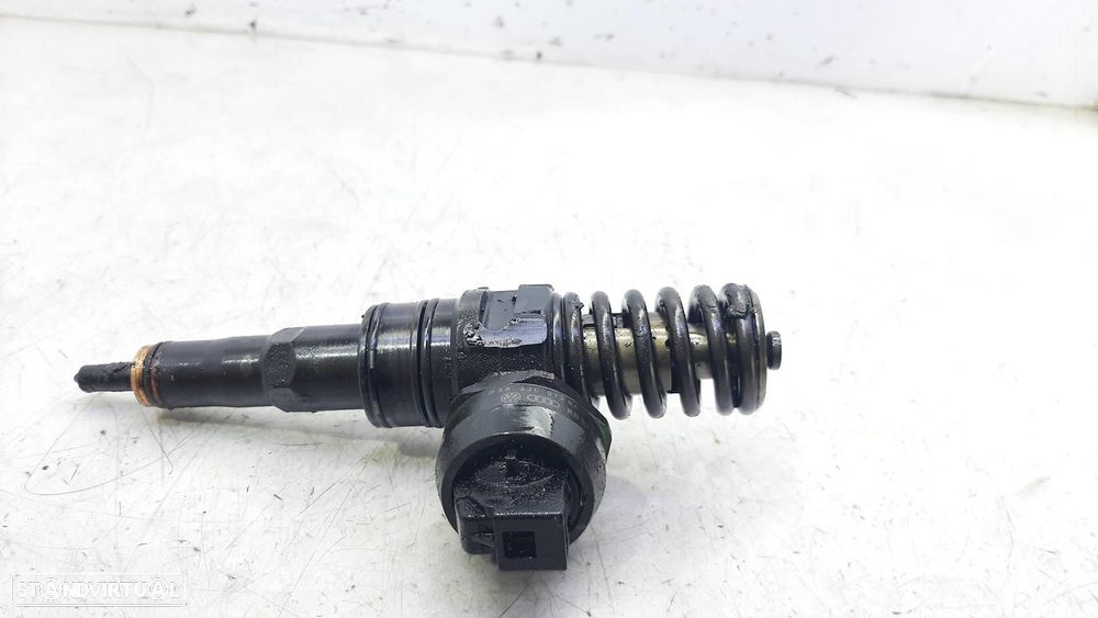 INJETOR VOLKSWAGEN PASSAT 2003 -038130073BA - 4
