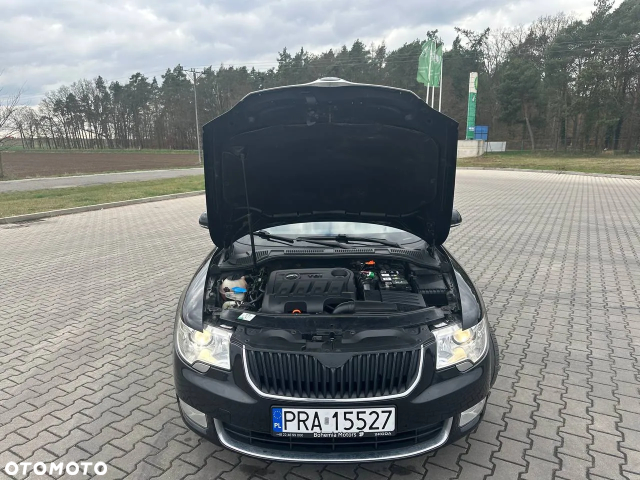 Skoda Superb 2.0 TDI L&K DSG - 16