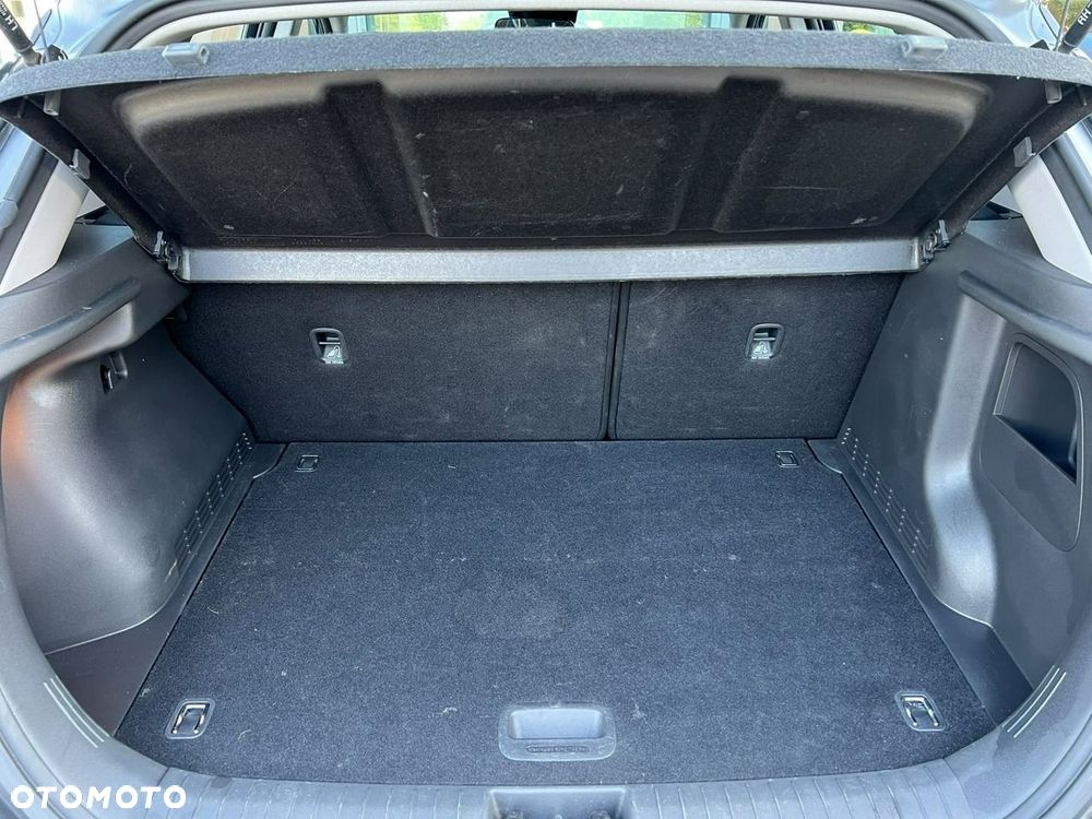 Hyundai Kona 1.6 T-GDI Comfort DCT - 8